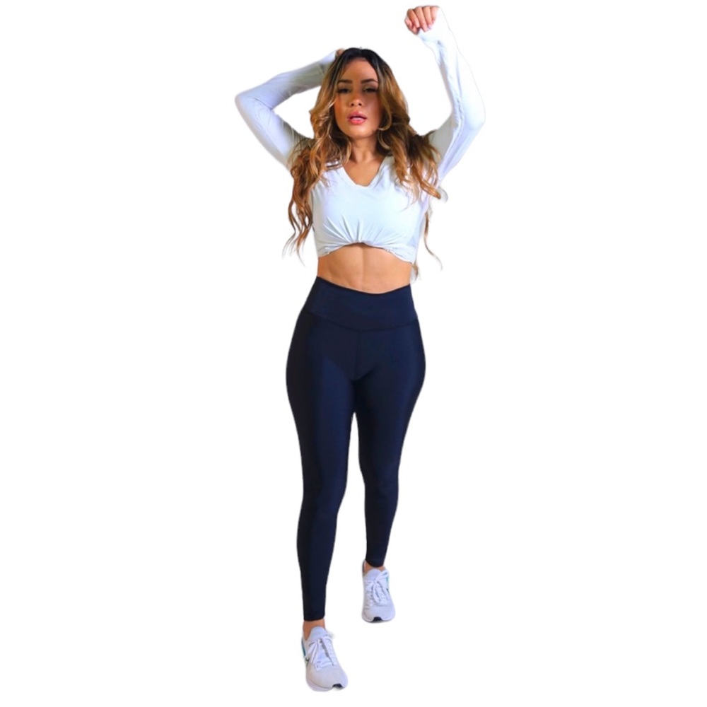 Black leggings